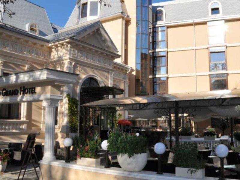 Vigo Grand Hotel Ploiesti Ngoại thất bức ảnh